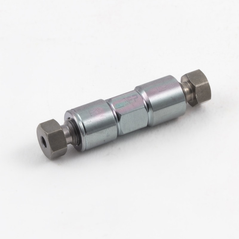 CE-SK-LS08-085-S - Column End Fitting with Lipseal Feature, SilcoNert 2000® Coated